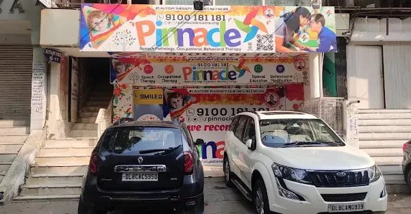 Building and Pinnacle signage at New Delhi.